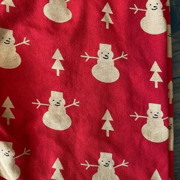 Christmas Pajamas, Kids Size 4 years - Picture 7 of 9